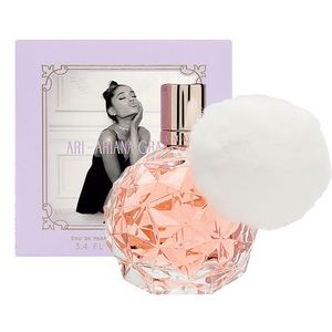 COPY - Ari by Ariana Grande 2ml vial (authentic)